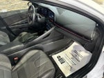 2025 Elantra Thumbnail 31