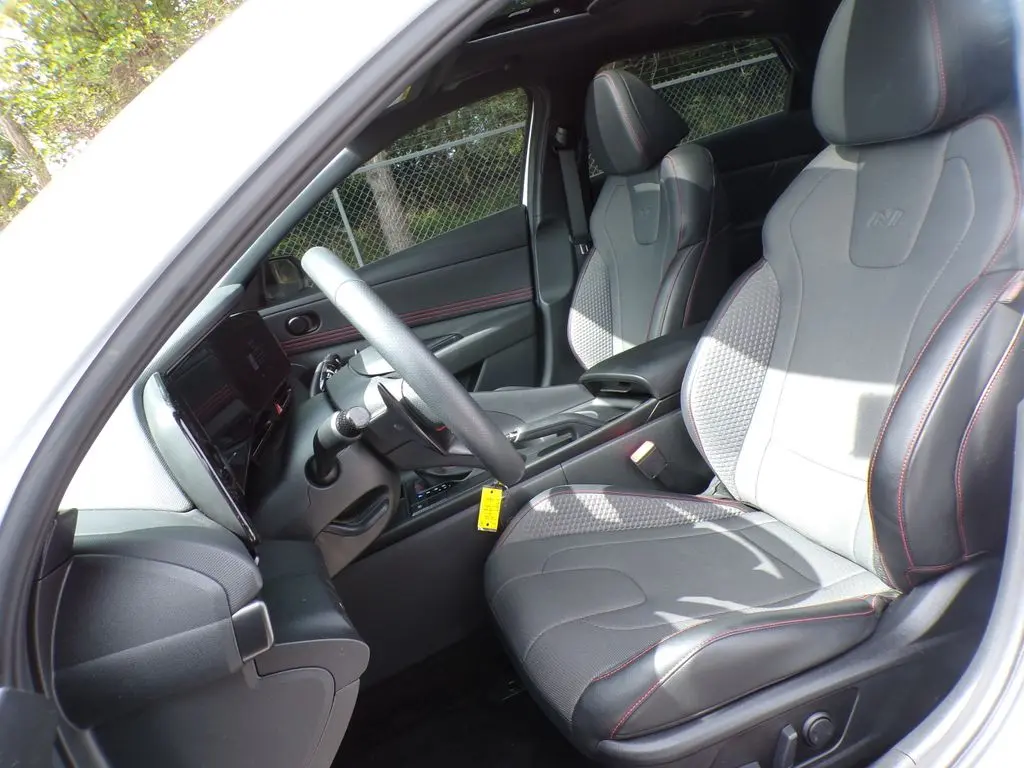 2026 Hyundai Elantra - $27,923