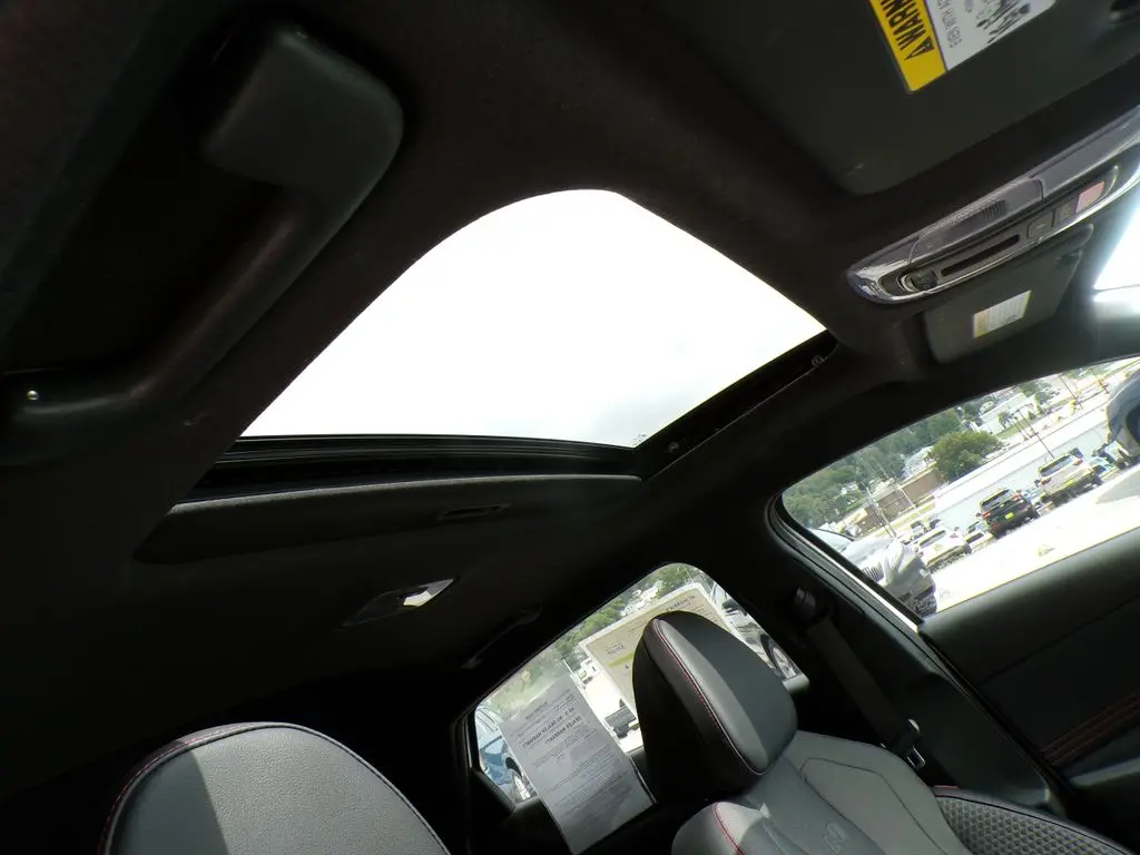 2026 Hyundai Elantra - $27,923