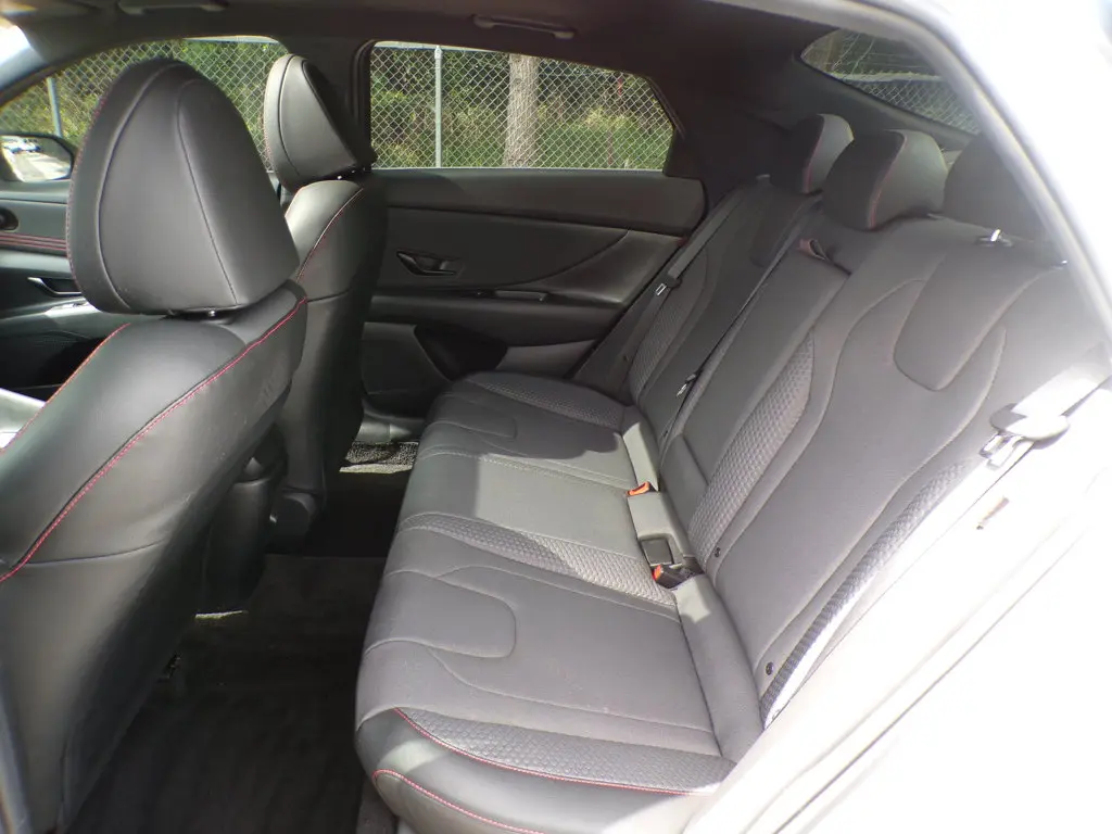 2026 Hyundai Elantra - $27,923
