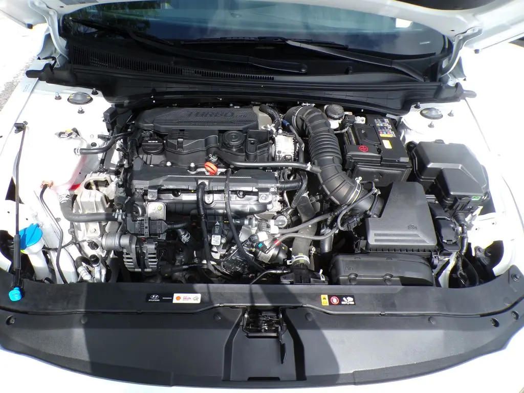 2026 Hyundai Elantra - $27,923