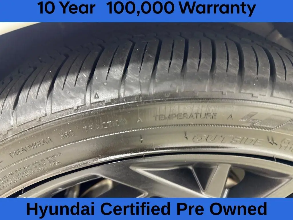 2026 Hyundai Elantra - $27,500