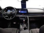 2025 ELANTRA Thumbnail 14