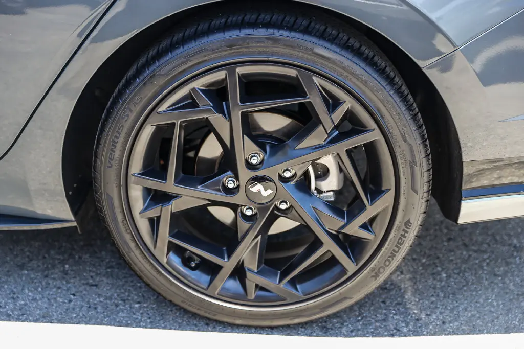 2026 Hyundai Elantra - $27,139