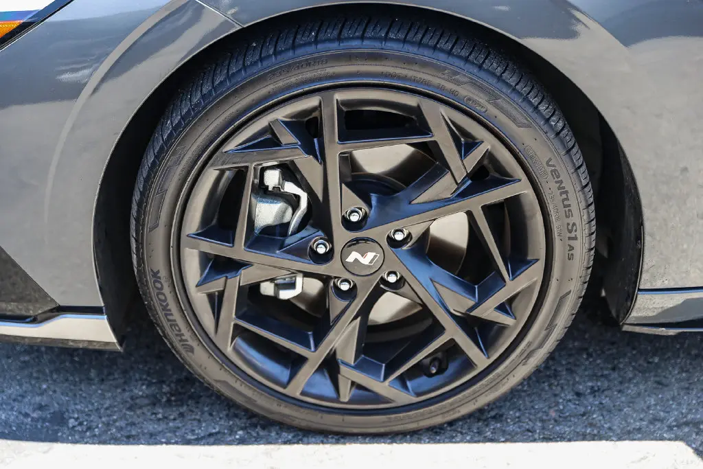 2026 Hyundai Elantra - $27,139
