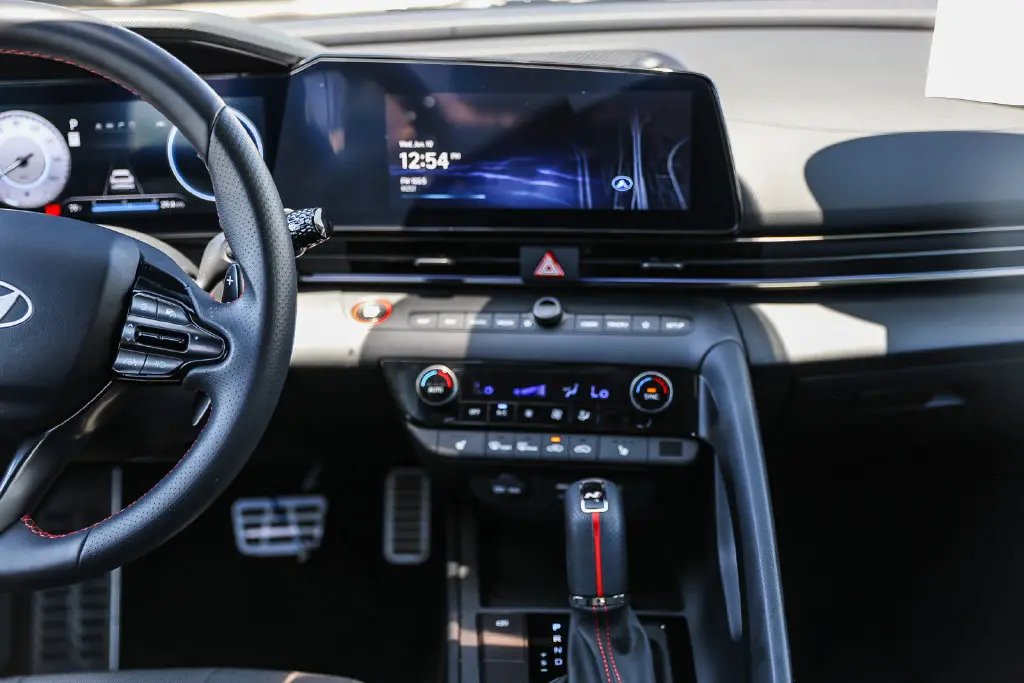 2026 Hyundai Elantra - $27,139