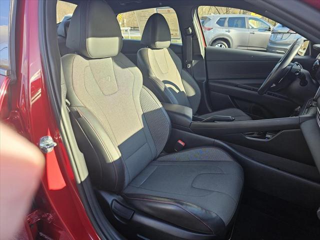 2025 Hyundai Elantra - $24,998