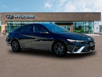 2025 Elantra Thumbnail 10