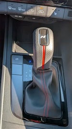 2025 Elantra Thumbnail 8