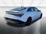 2025 Elantra Thumbnail 13