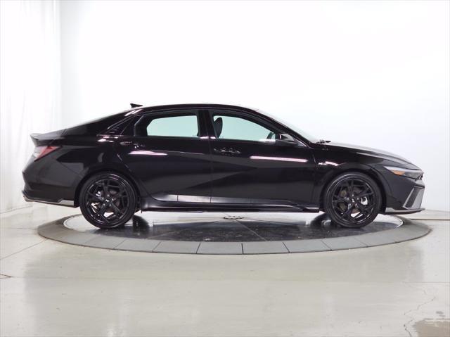 2025 Hyundai Elantra - $29,487