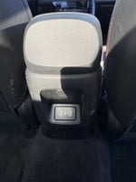 2025 Elantra Thumbnail 14