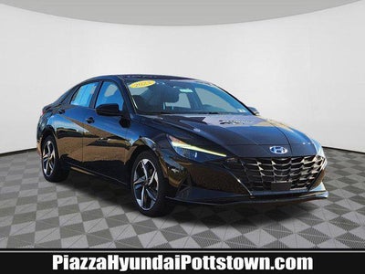 2023 Hyundai Elantra SEL 4DR Sedan