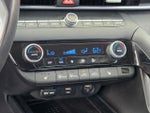2023 Elantra Thumbnail 34