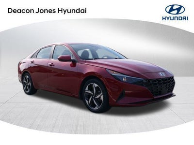 2023 Hyundai Elantra SEL 4DR Sedan