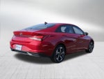 2023 Elantra Thumbnail 3
