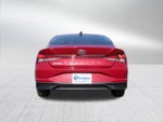 2023 Elantra Thumbnail 4