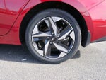 2023 Elantra Thumbnail 12