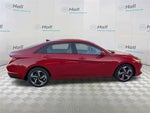 2023 Elantra Thumbnail 3