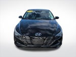 2023 Elantra Thumbnail 3