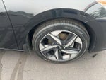 2023 Elantra Thumbnail 11