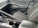 2023 Elantra Thumbnail 18