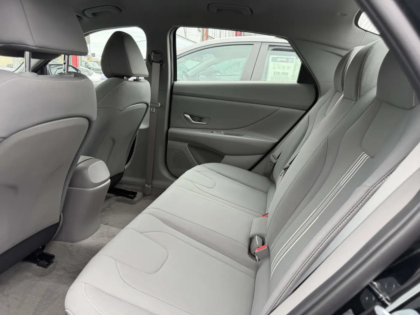 2023 Hyundai Elantra - $19,348