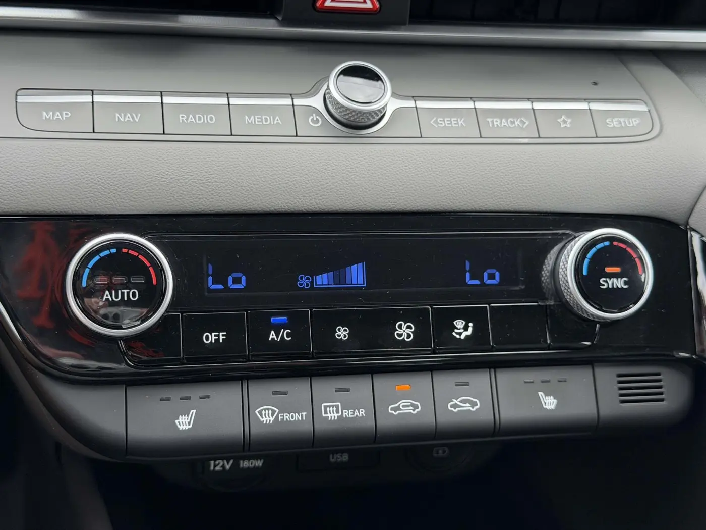 2023 Hyundai Elantra - $19,348