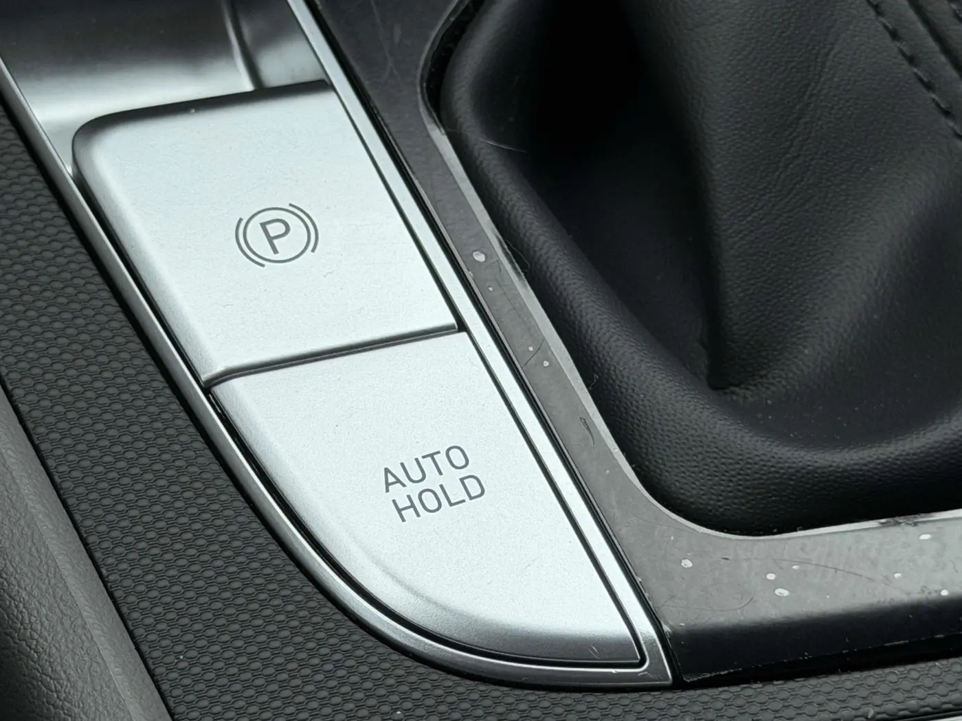 2023 Hyundai Elantra - $19,348