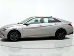 2021 Elantra Thumbnail 8