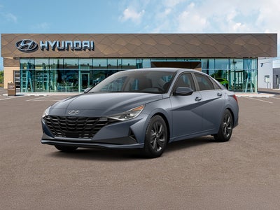 2022 Hyundai Elantra SEL 4DR Sedan