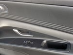 2023 Elantra Thumbnail 36