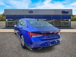 2023 Elantra Thumbnail 3