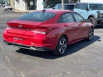 2023 ELANTRA Thumbnail 4