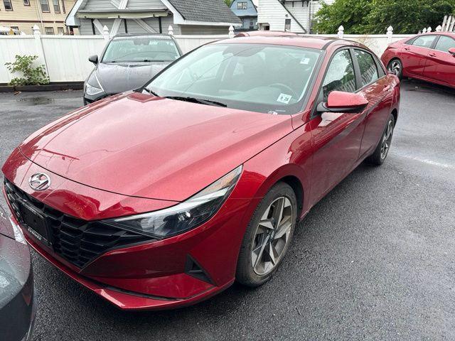 2023 Hyundai Elantra - $22,350