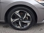 2023 Elantra Thumbnail 8