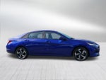 2023 Elantra Thumbnail 2