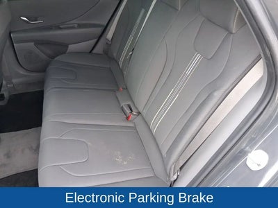 2023 Hyundai Elantra SEL 4DR Sedan