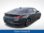 2023 Elantra Thumbnail 32