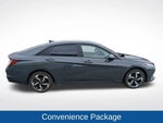 2023 Elantra Thumbnail 33