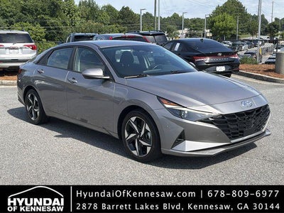 2023 Hyundai Elantra SEL 4DR Sedan