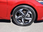 2023 Elantra Thumbnail 9