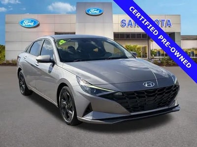 Photo of a 2022 Hyundai Elantra SEL 4DR Sedan for sale