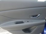 2023 Elantra Thumbnail 11