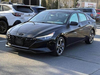 Photo of a 2023 Hyundai Elantra SEL 4DR Sedan Sulev for sale