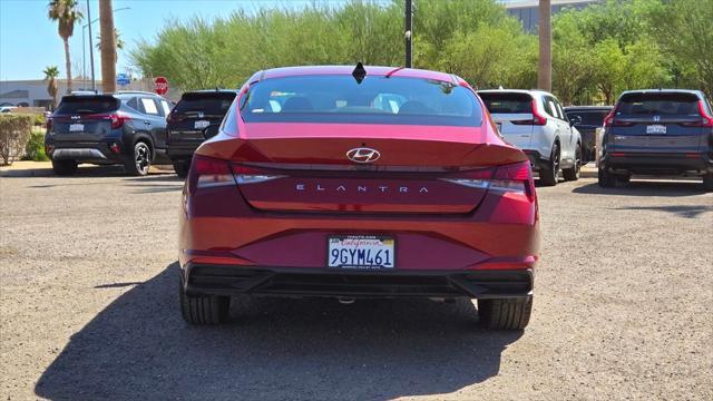 2023 Hyundai ELANTRA SEL