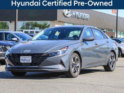 2023 Hyundai Elantra SEL 4DR Sedan