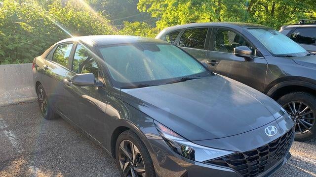 2023 Hyundai ELANTRA 