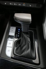 2021 Elantra Thumbnail 18