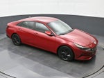 2021 Elantra Thumbnail 28